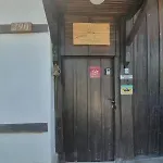 Dom wakacyjny India - Bibliothek Ledenik