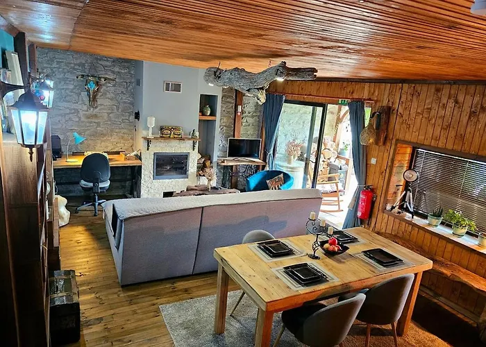 India - Bibliothek 度假居 *